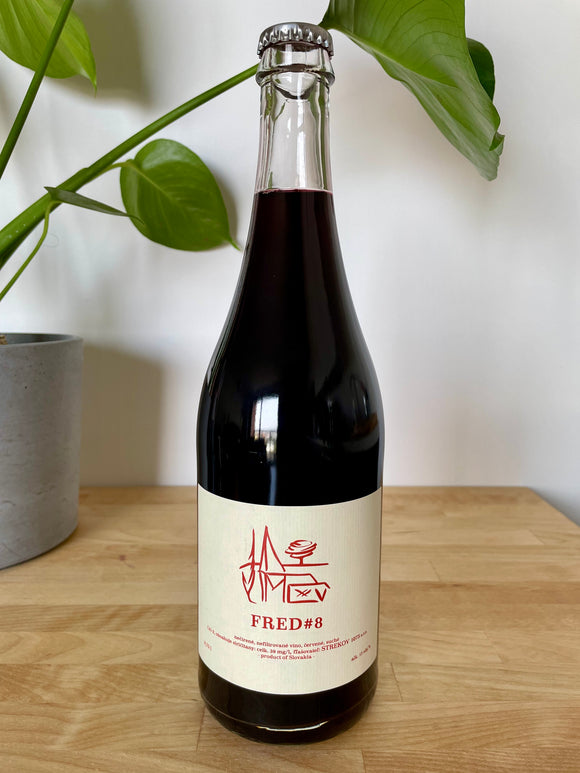 Front label of Strekov 1075 Fred #8 natural wine bottle