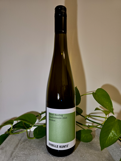 Weingut Sybille Kuntz Riesling Qualitatswein