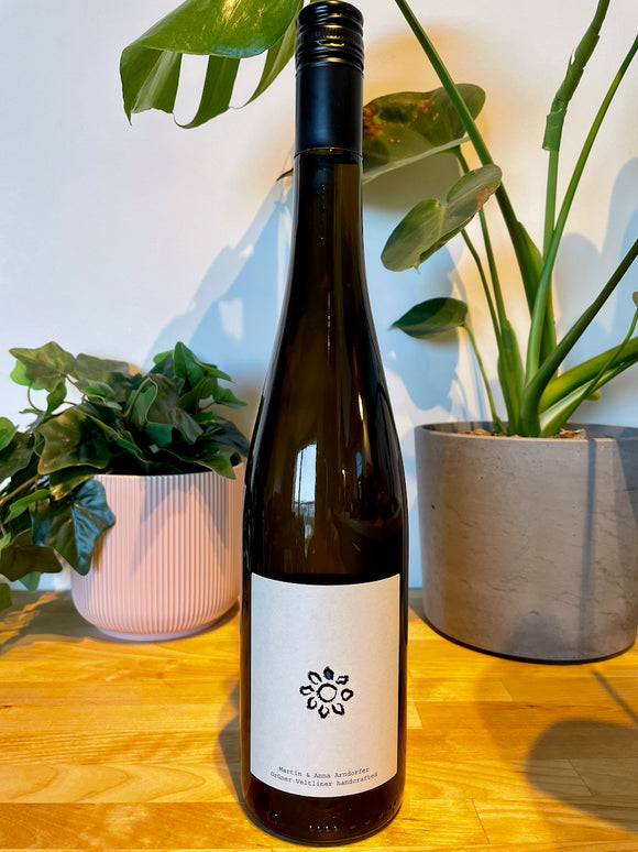 Front label of Martin & Anna Arndorfer Gruner Veltliner Handcrafted natural wine bottle