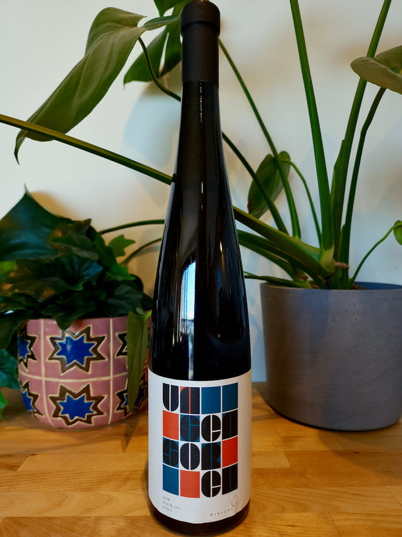 Bottle and front label of Bikicki Uncensored natural wine