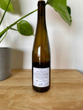 Back label of Brand Brothers Riesling Pur natural wine bottle