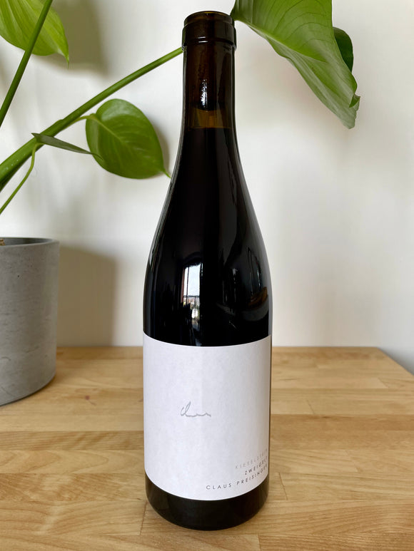 Front label of Claus Preisinger Kieselstein natural wine bottle