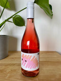 Front label of Martin Obenaus MO:Rose natural wine bottle