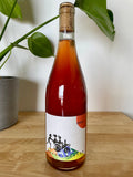 Front label of Rennersistas Gewurz natural wine bottle