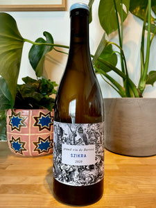 Front label of Grand Vin de Barnag Szikra natural wine bottle