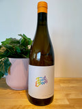 Front label of Claus Preisinger Fruit Loops Weiss natural wine bottle